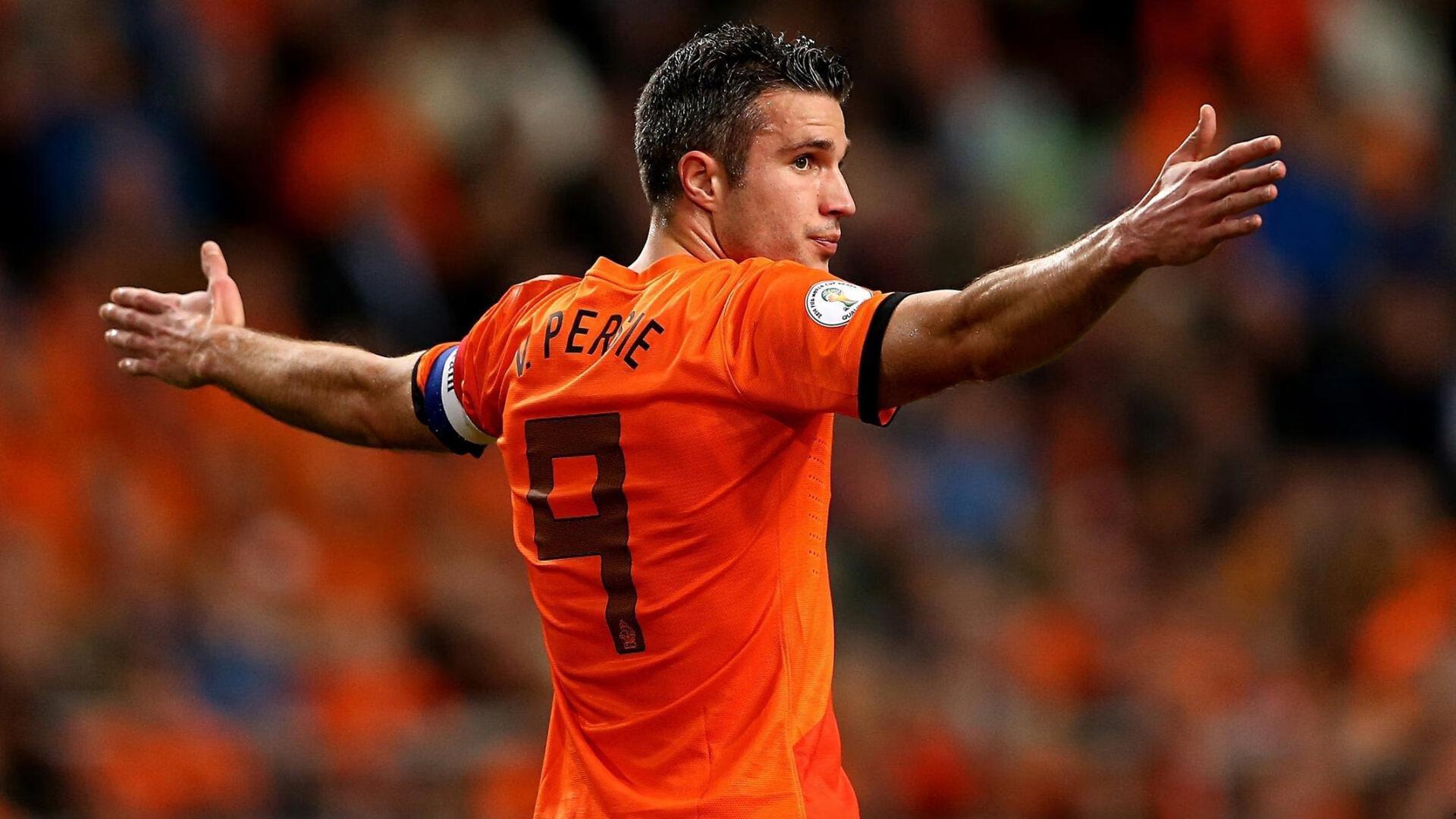 足坛身价榜大洗牌，新星亚马尔登顶，奥利塞跻身前十折射英超强势